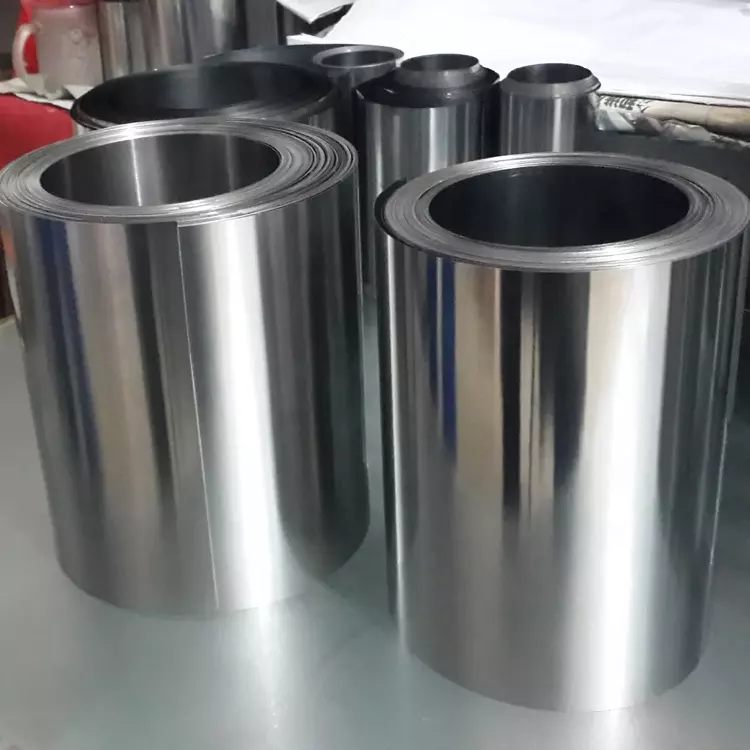 Ниобиевая фольга 0.03 мм 65 мм НбЦ ТУ 48-19-258-77 